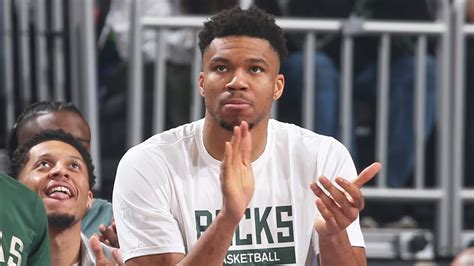 Antetokounmpo’s status for Game 3 remains uncertain